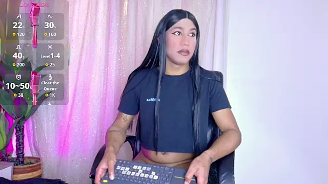 Lucia-sex online show from February 17, 2026, 8:06 pm