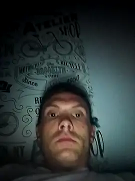 Snapshot of liderek83 chatting on November 4, 2025, 3:10 am liderek83 online show from November 4, 2025, 3:10 am