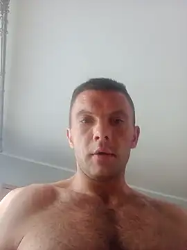 Snapshot of liderek83 chatting on July 25, 2026, 6:21 am liderek83 online show from July 25, 2026, 6:21 am