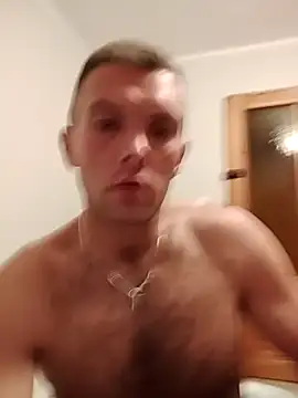 Snapshot of liderek83 chatting on September 18, 2025, 10:57 pm liderek83 online show from September 18, 2025, 10:57 pm