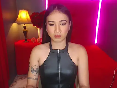 ErinSmith7inches TS online show from February 8, 2026, 1:14 am