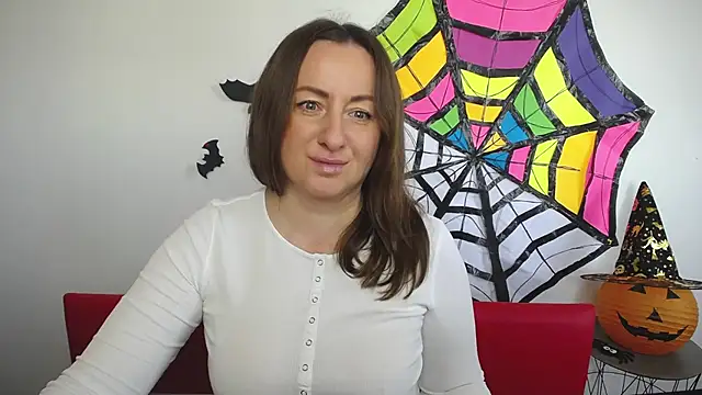 Abby Taylorr online show from October 30, 2025, 7:17 am