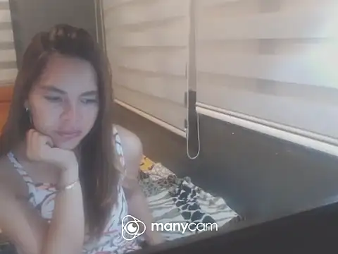 Snapshot of HARDFUCKING_MISTRESS chatting on December 17, 2025, 11:10 pm HARDFUCKING MISTRESS online show from December 17, 2025, 11:10 pm