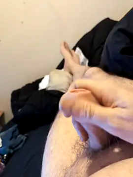 CagedMnky online show from February 18, 2025, 9:54 am