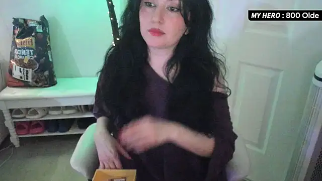 Snapshot of Vesaaa chatting on October 4, 2025, 4:03 am Vesaaa online show from October 4, 2025, 4:03 am