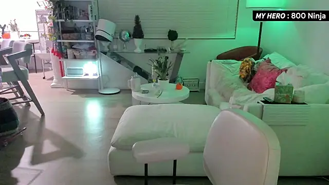 Vesaaa online show from November 8, 2025, 5:22 am