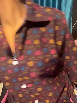 Indian-Squirt online show from March 17, 2026, 12:41 pm