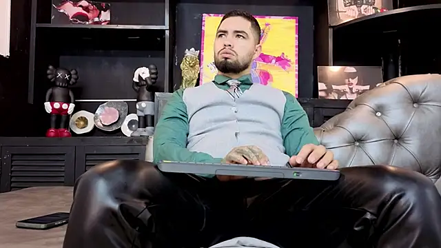 Snapshot of matteosantos chatting on September 16, 2025, 11:44 am matteosantos online show from September 16, 2025, 11:44 am