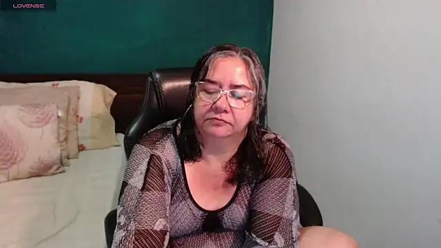 Snapshot of scaelettdubois chatting on July 3, 2026, 1:56 am scaelettdubois online show from July 3, 2026, 1:56 am