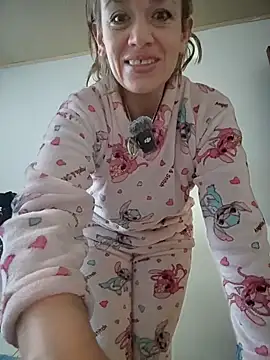 Snapshot of sexymarilyncolombia chatting on February 15, 2026, 11:42 am sexymarilyncolombia online show from February 15, 2026, 11:42 am