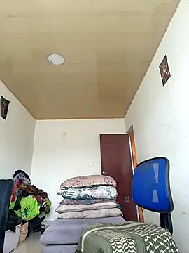 Snapshot of sexymarilyncolombia chatting on February 16, 2026, 1:32 pm sexymarilyncolombia online show from February 16, 2026, 1:32 pm