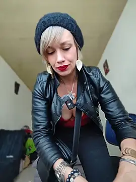 sexymarilyncolombia online show from March 13, 2026, 2:44 pm