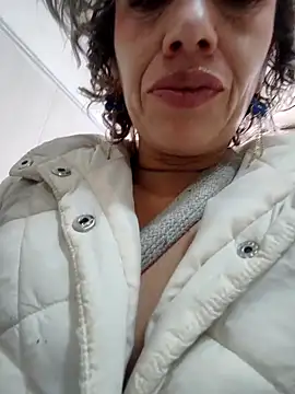 Snapshot of sexymarilyncolombia chatting on September 20, 2025, 12:32 pm sexymarilyncolombia online show from September 20, 2025, 12:32 pm