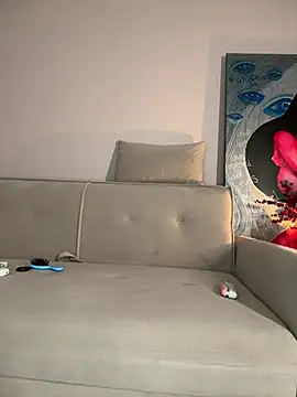 MariaTull online show from April 17, 2026, 5:05 pm