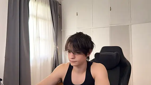 SasukeUhchiaa online show from March 20, 2026, 6:09 pm