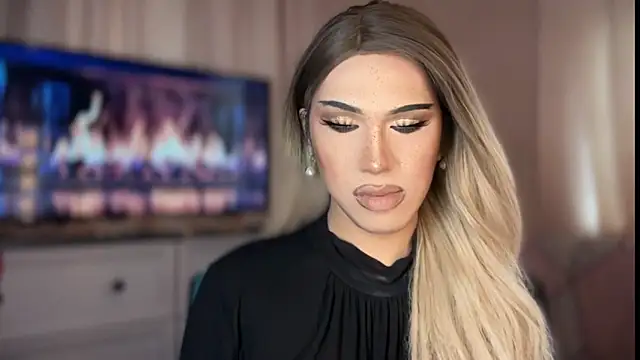 Ts glamxxxx online show from May 9, 2026, 12:47 am