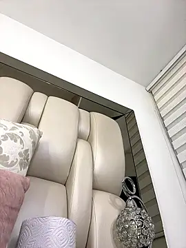 ALISSON FOXXX1 online show from January 17, 2026, 10:57 pm