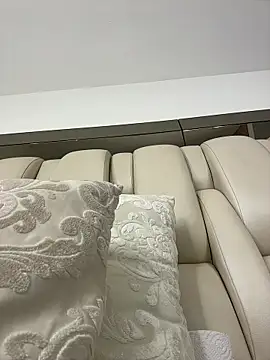 ALISSON FOXXX1 online show from March 9, 2026, 10:46 pm