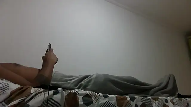 Snapshot of Juninho10c chatting on November 30, 2025, 2:01 am Juninho10c online show from November 30, 2025, 2:01 am