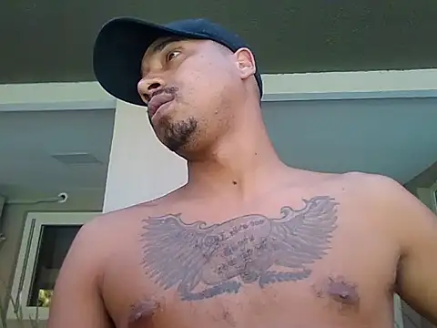 Snapshot of Juninho10c chatting on November 16, 2025, 12:21 pm Juninho10c online show from November 16, 2025, 12:21 pm