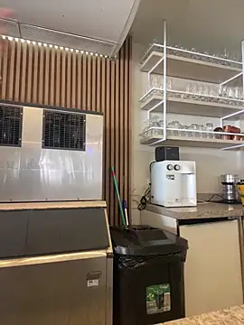 Snapshot of Juninho10c chatting on December 14, 2025, 6:02 pm Juninho10c online show from December 14, 2025, 6:02 pm