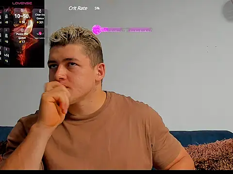 Snapshot of Leonsmoron chatting on February 8, 2025, 12:28 pm Leonsmoron online show from February 8, 2025, 12:28 pm
