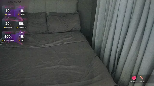 Snapshot of MissAyaCollins chatting on November 2, 2025, 5:56 am MissAyaCollins online show from November 2, 2025, 5:56 am