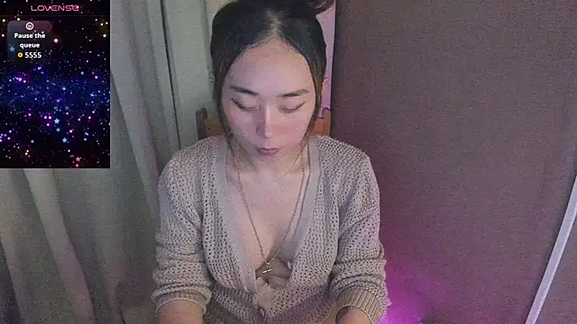 Snapshot of MissAyaCollins chatting on November 13, 2025, 6:17 am MissAyaCollins online show from November 13, 2025, 6:17 am