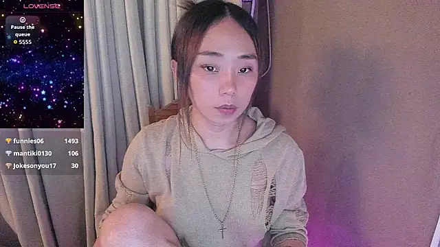 Snapshot of MissAyaCollins chatting on November 17, 2025, 3:27 pm MissAyaCollins online show from November 17, 2025, 3:27 pm