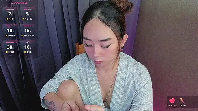 Snapshot of MissAyaCollins chatting on November 30, 2025, 7:09 am MissAyaCollins online show from November 30, 2025, 7:09 am