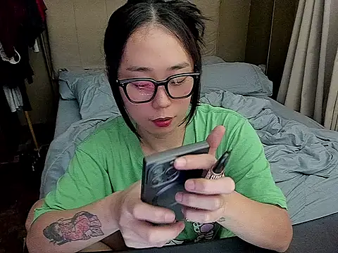 MissAyaCollins online show from April 16, 2026, 4:24 am