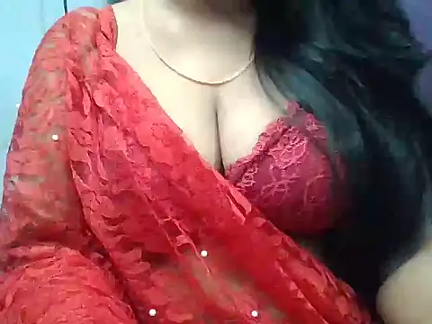 Snapshot of Roopshikha39 chatting on October 17, 2025, 6:43 pm Roopshikha39 online show from October 17, 2025, 6:43 pm