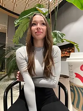 Snapshot of barbiehumpxxx chatting on November 18, 2025, 7:28 pm barbiehumpxxx online show from November 18, 2025, 7:28 pm