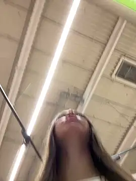 barbiehumpxxx online show from March 3, 2026, 10:17 pm