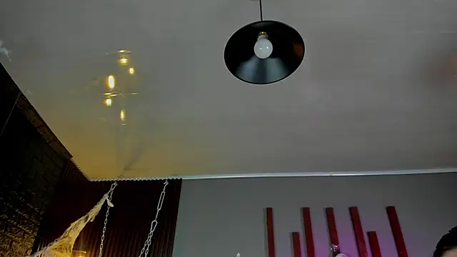 Snapshot of annie_barozzi chatting on October 20, 2025, 1:33 pm annie barozzi online show from October 20, 2025, 1:33 pm