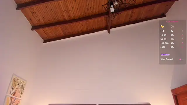 Snapshot of annie_barozzi chatting on March 13, 2025, 1:40 pm annie barozzi online show from March 13, 2025, 1:40 pm