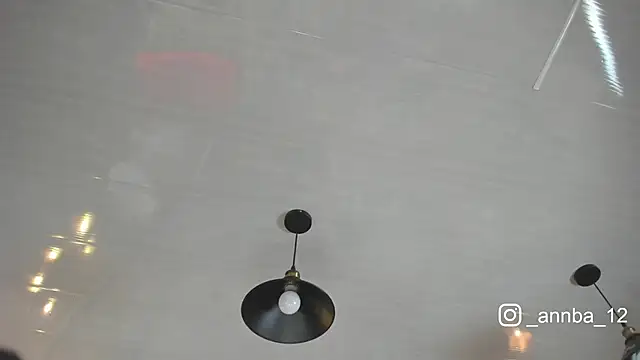 Snapshot of annie_barozzi chatting on September 17, 2025, 1:24 pm annie barozzi online show from September 17, 2025, 1:24 pm