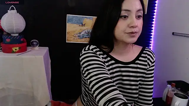 Snapshot of AbsentaVert chatting on November 7, 2025, 5:06 pm AbsentaVert online show from November 7, 2025, 5:06 pm