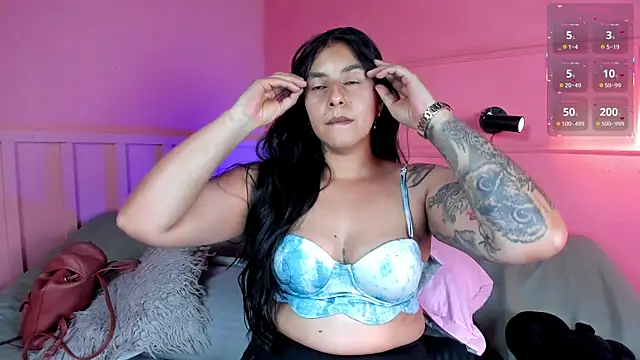 Snapshot of Desipleasure chatting on June 24, 2026, 8:17 pm Desipleasure online show from June 24, 2026, 8:17 pm