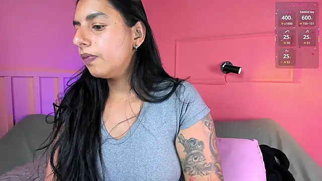 Snapshot of Desipleasure chatting on June 12, 2026, 7:44 pm Desipleasure online show from June 12, 2026, 7:44 pm