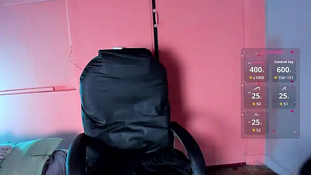 Desipleasure online show from October 13, 2025, 5:03 pm