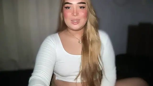 Snapshot of MissCataleyaxxx chatting on October 16, 2025, 1:30 pm MissCataleyaxxx online show from October 16, 2025, 1:30 pm