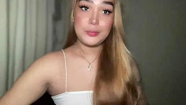 Snapshot of MissCataleyaxxx chatting on March 20, 2025, 11:45 pm MissCataleyaxxx online show from March 20, 2025, 11:45 pm