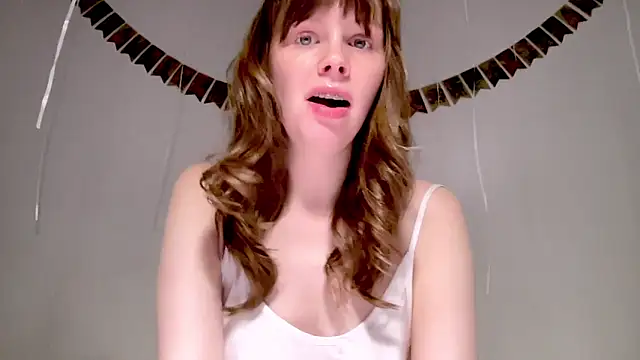 Nikki Mimimi online show from December 4, 2025, 10:03 am