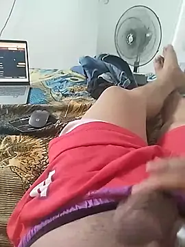 Snapshot of sagrado_1989 chatting on June 30, 2026, 12:32 am sagrado 1989 online show from June 30, 2026, 12:32 am