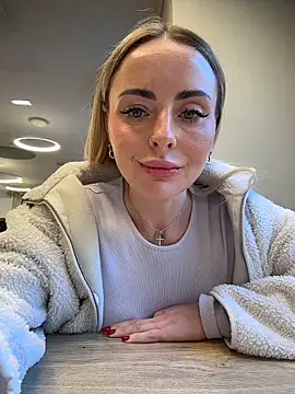 EmaSalis online show from March 24, 2026, 8:25 am