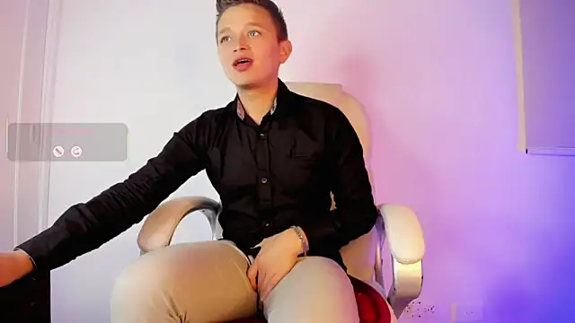 Snapshot of Tim_wolf chatting on November 24, 2025, 10:54 pm Tim wolf online show from November 24, 2025, 10:54 pm