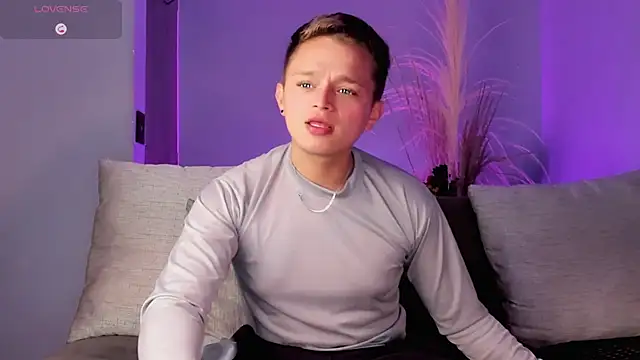 Snapshot of Tim_wolf chatting on March 15, 2025, 2:56 am Tim wolf online show from March 15, 2025, 2:56 am