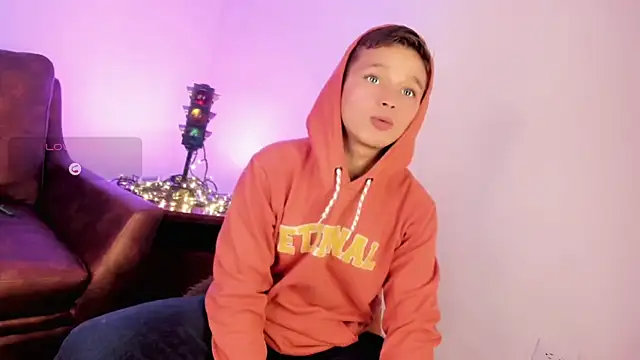 Snapshot of Tim_wolf chatting on December 22, 2025, 8:20 pm Tim wolf online show from December 22, 2025, 8:20 pm