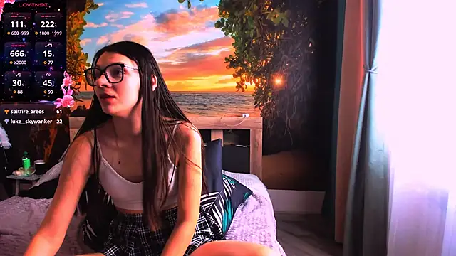 Snapshot of MollyLollipop chatting on February 4, 2025, 6:14 am MollyLollipop online show from February 4, 2025, 6:14 am